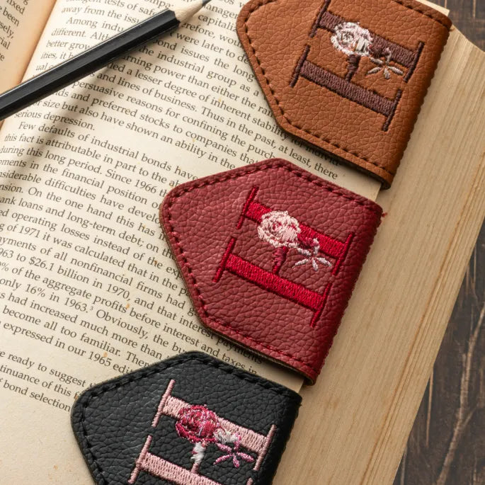 Leauni Personalized Embroidery Magnetic Leather Bookmark (Best Gift For Book Lover) Leauni