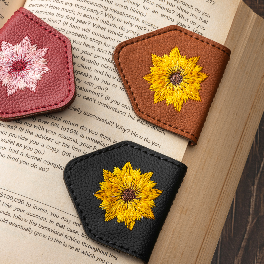 Leauni Personalized Embroidery Magnetic Leather Bookmark (Best Gift For Book Lover)