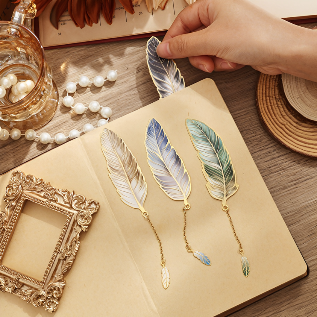 Leauni Vintage Feather Bronzing Metal Bookmark With Metal Chain Pendant Leauni