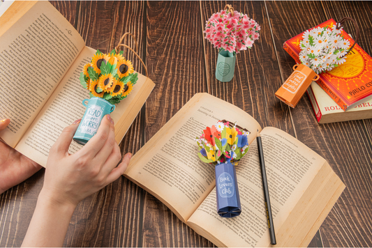 Leauni Elegant Flower Bouquet 3D Pop-up Bookmark - New Pop-Mark (Best Gift For Book Lover)