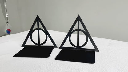 Leauni Classic Magic Triangle Hollow Bookends Aesthetic Design Book Holder